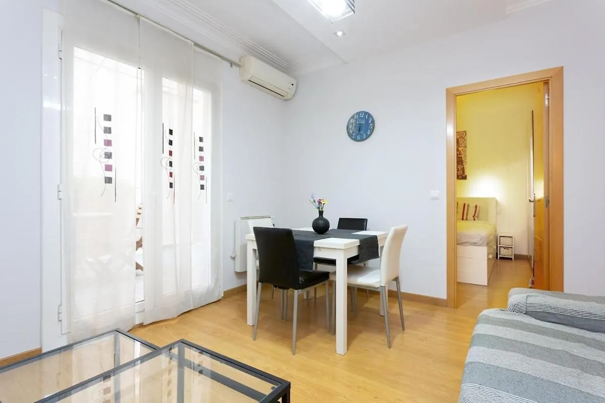 111Tt73Obc4E-Apartment With Terrace Sant Antoni Barcelona Apartment